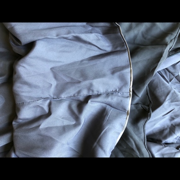 Formal Or Bridesmaids Dress.     Size USA 4 - Picture 7 of 8